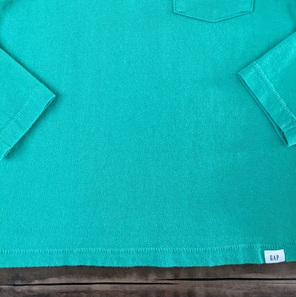 Gap Green Tee Shirt - Picture 10 of 16